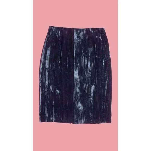 1980s BETSEY JOHNSON PUNK Label Black Velvet Pencil Skirt W/Back Slit. XS-S